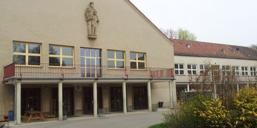 Schulgebäude